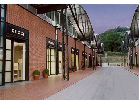 gucci outlet florence online